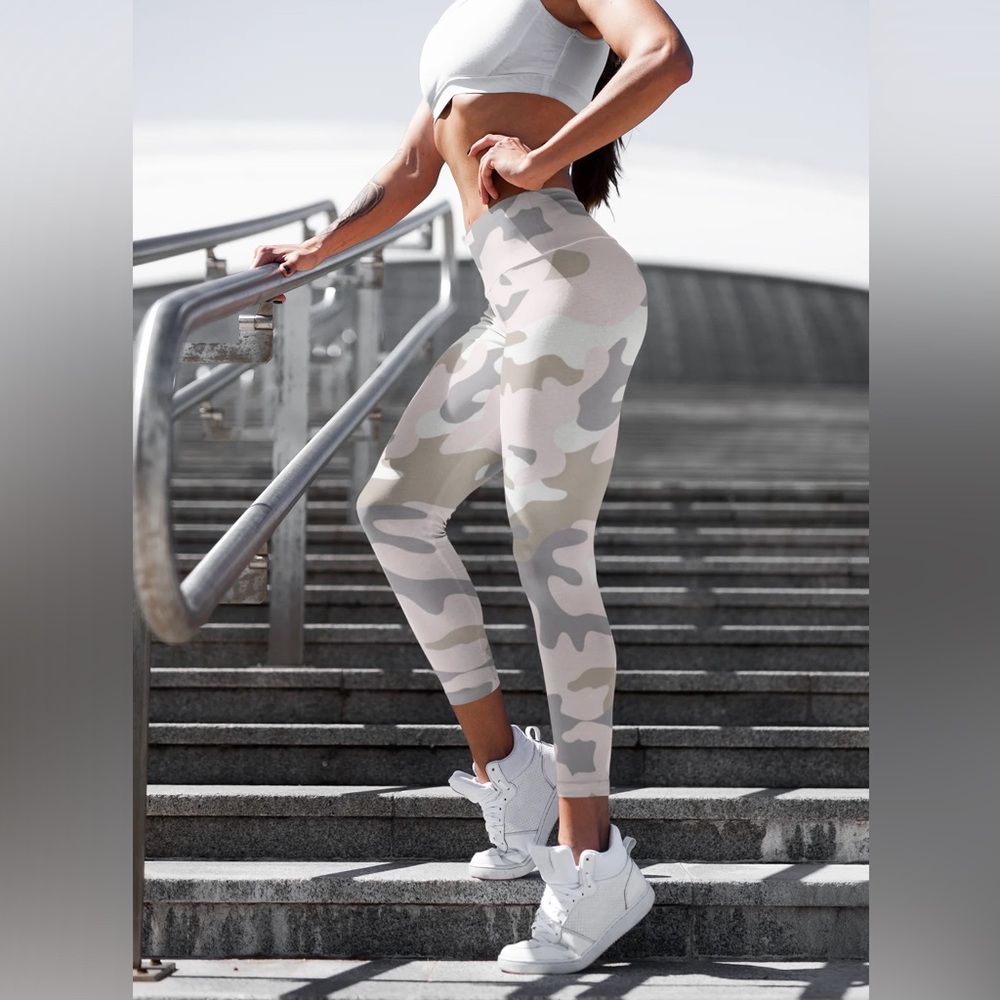 High Waisted Capri Camo Leggings